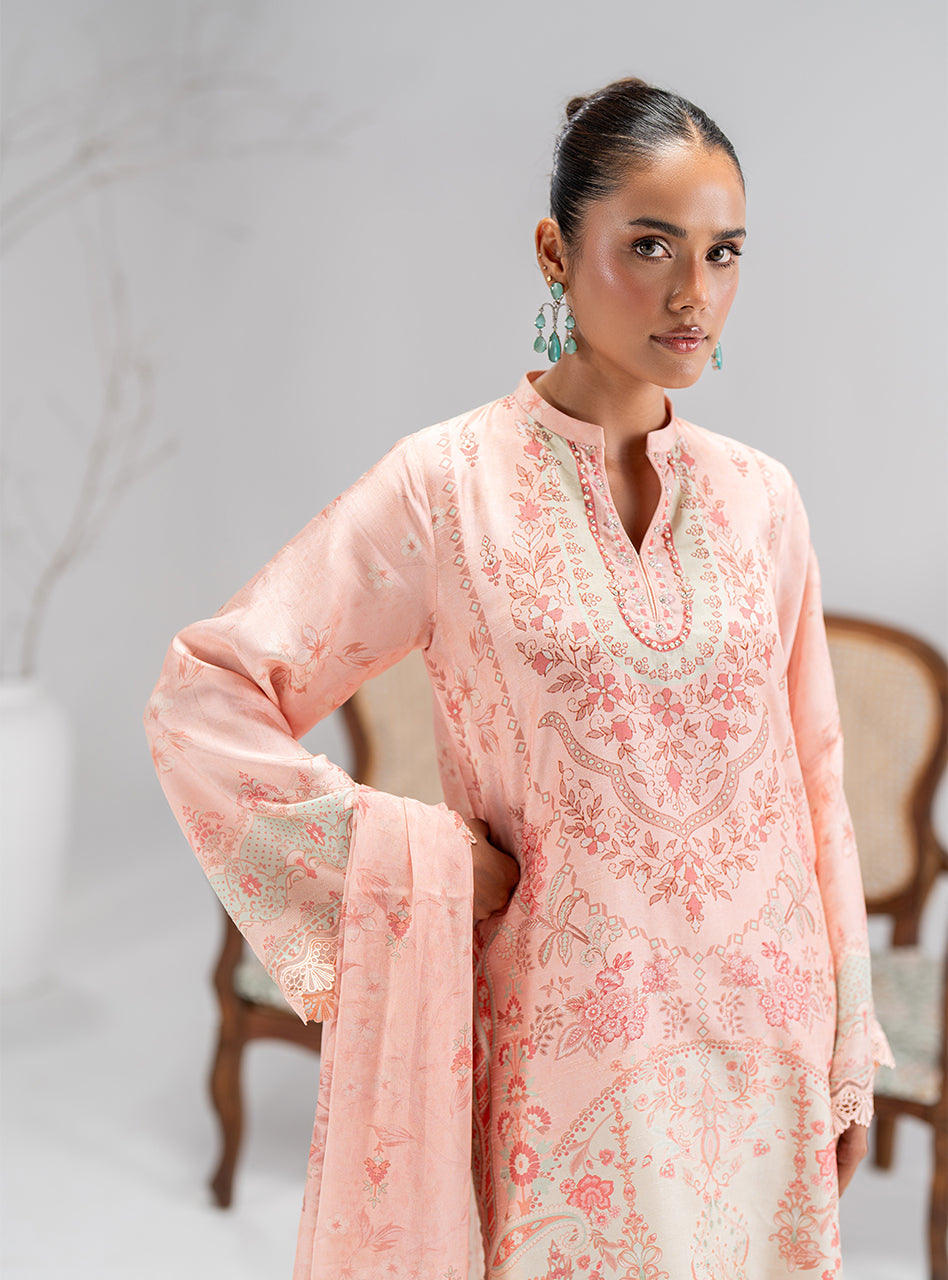 Zainab Chottani | Luxe Pret 25 | Eira
