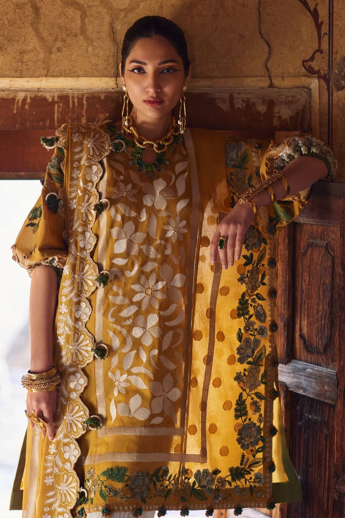 Elan | Luxury Lawn 25 | AURELIA (EL25-08 B) by Maria Faisal - Registered Vendor of : Elan - type : Ladies Clothes - 100% original wedding dresses