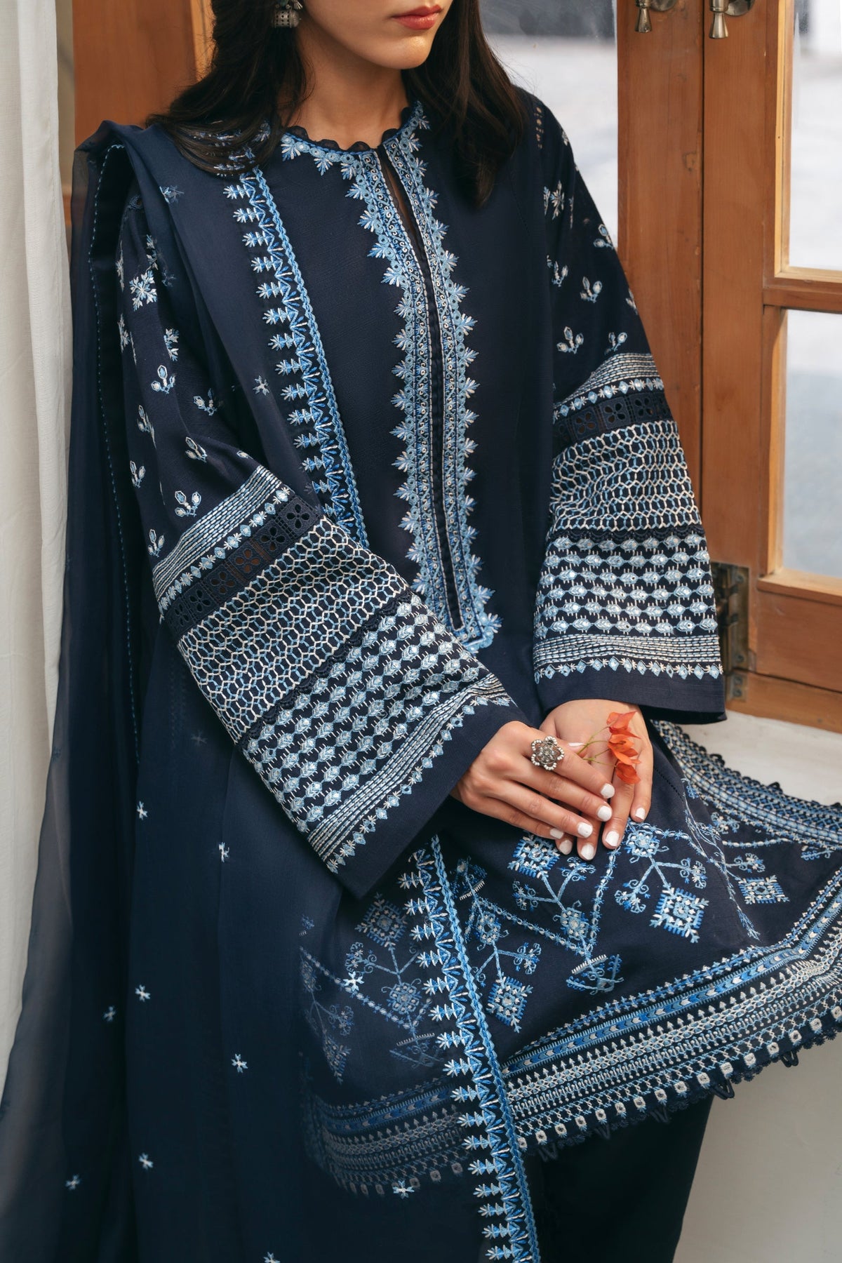 Zaha | Aangan Ready to Wear | ROSHAN (ZRW-20907) - Ladies Clothes 