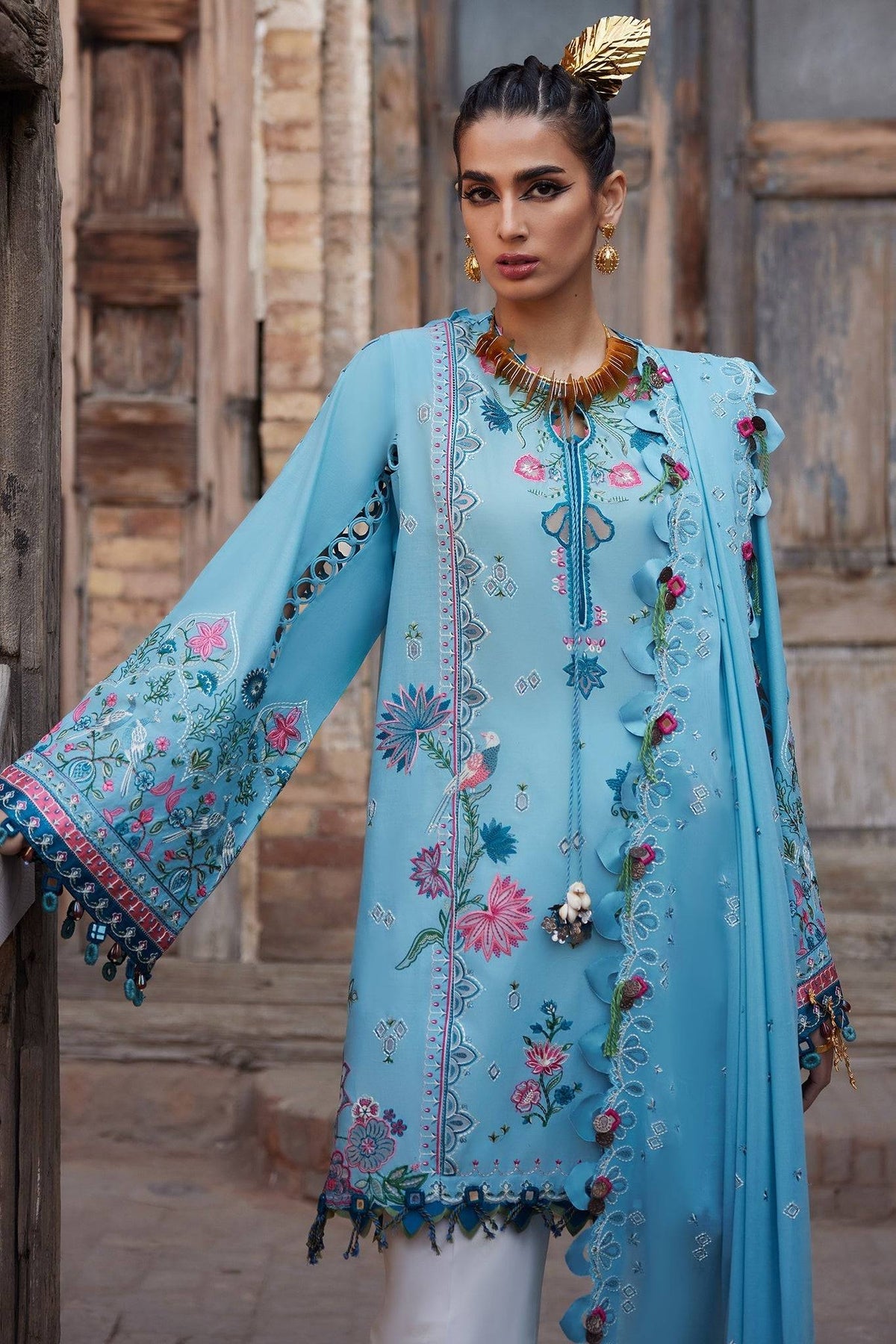 Elan | Luxury Lawn 25 | ISLA BLEU (EL25-11 A) by Maria Faisal - Registered Vendor of : Elan - type : Ladies Clothes - 100% original wedding dresses