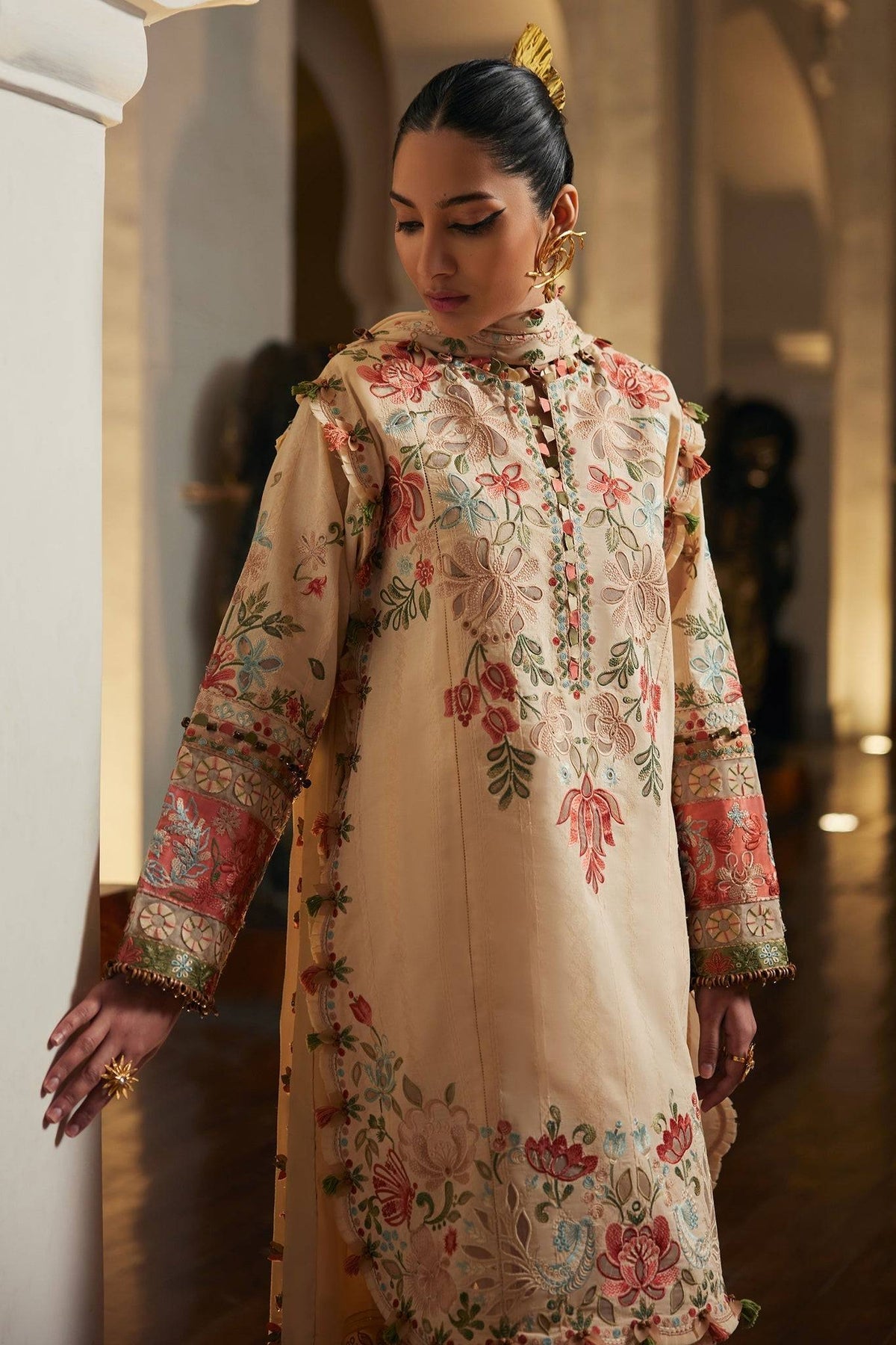 Elan | Luxury Lawn 25 | ZAHARA (EL25-07 B) by Maria Faisal - Registered Vendor of : Elan - type : Ladies Clothes - 100% original wedding dresses