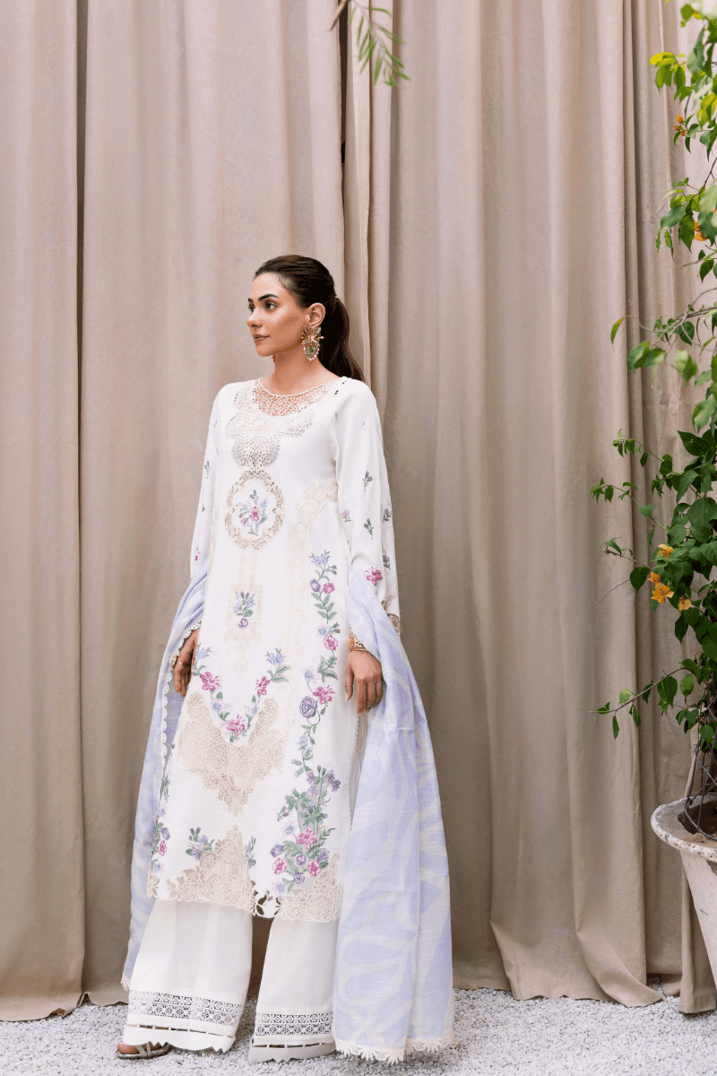 Manara | Mgrolia Garden 25 | MIRAGE by Maria Faisal - Registered Vendor of : Manara - type : Ladies Clothes - 100% original wedding dresses
