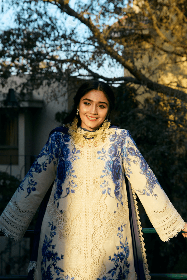 Manara | Vintage Flora 25 | DURR-E-FISHAN by Maria Faisal - Registered Vendor of : Manara - type : Ladies Clothes - 100% original wedding dresses