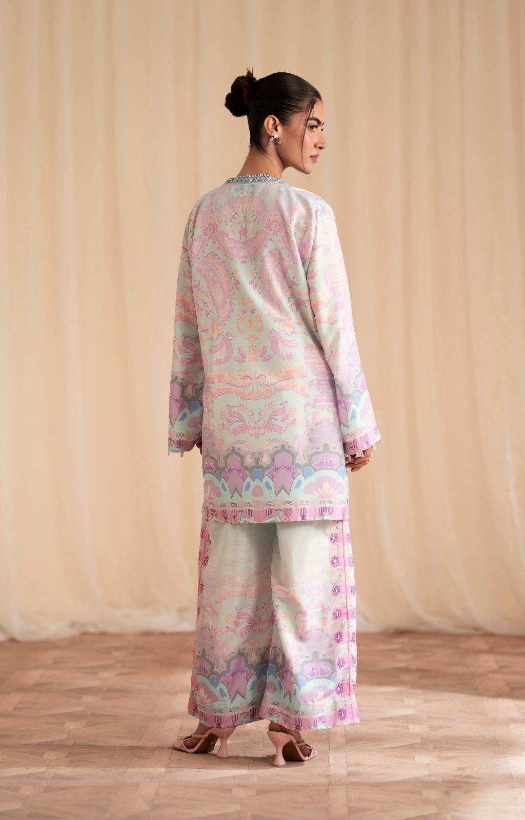 Inayat | Cords 25 | Dahlia - Ladies Clothes - Maria Faisal