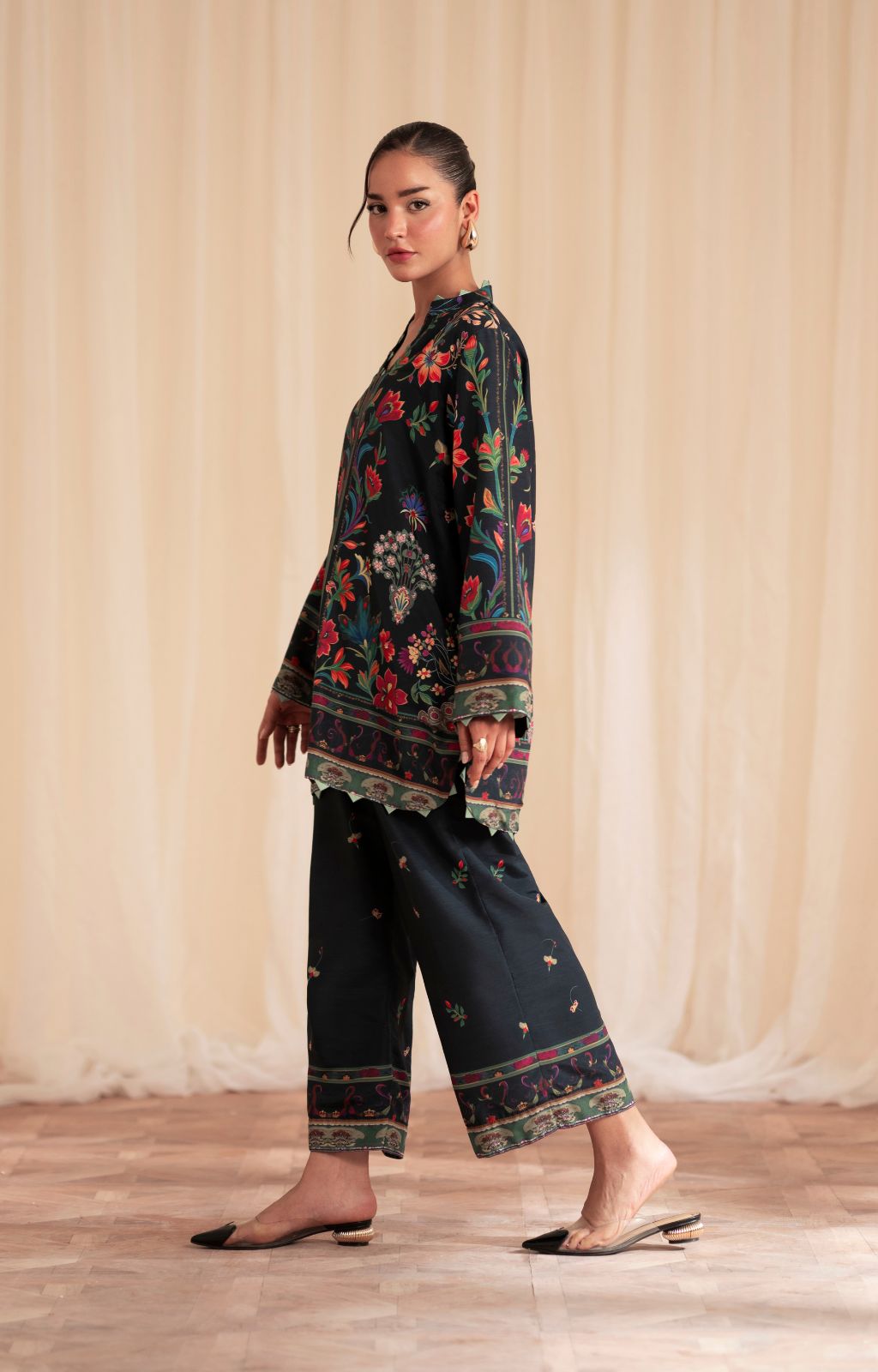 Inayat | Cords 25 | Willow - Ladies Clothes - Maria Faisal