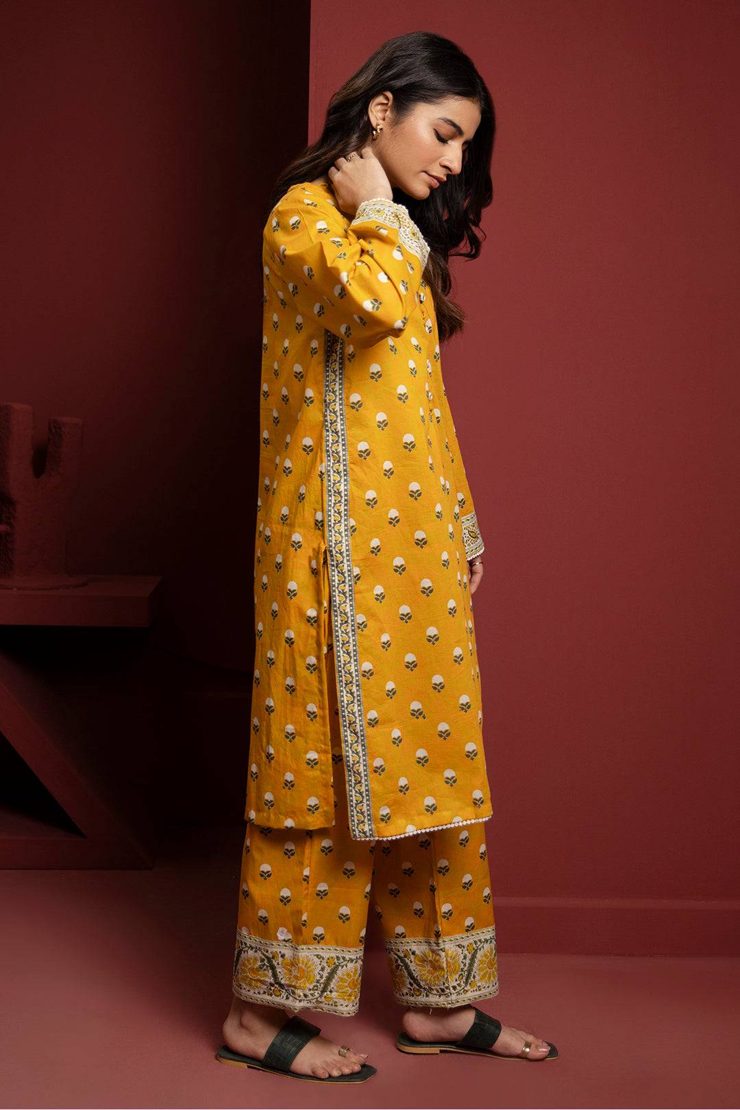 Zellbury | Winter Pret | Kurta Trouser - 3276 by Maria Faisal - Registered Vendor of : Zellbury Women - type : Essential Pret - 100% original wedding dresses
