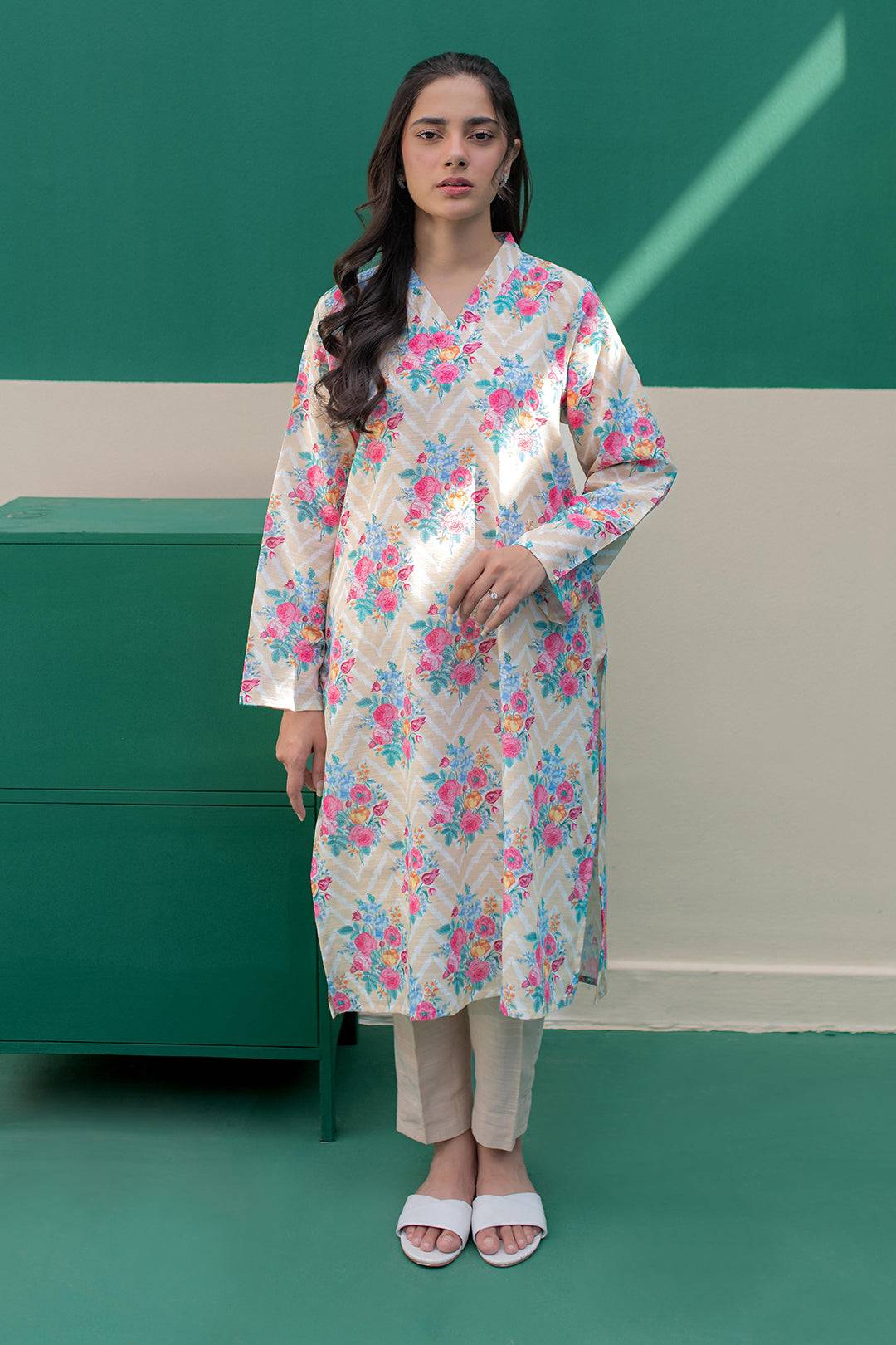 Zellbury | Winter Pret | Kurta - 2961 by Maria Faisal - Registered Vendor of : Zellbury Women - type : Essential Pret - 100% original wedding dresses