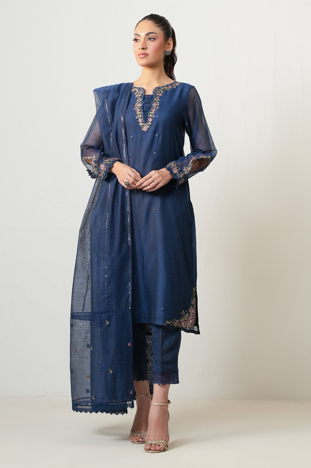 Zeen | Azalea Collection | WUM35113 - Ladies Clothes - Maria Faisal