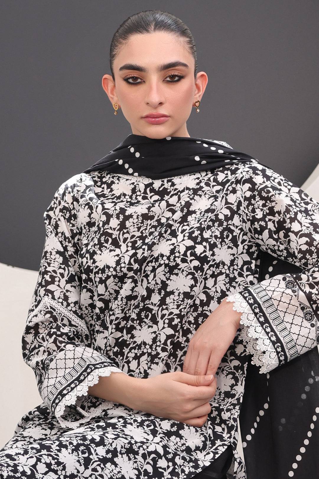 Zellbury | Unstitched 3 Piece Lawn | Shirt Shalwar Dupatta - 1526 by Maria Faisal - Registered Vendor of : Zellbury Women - type : Essential Unstitched - 100% original wedding dresses