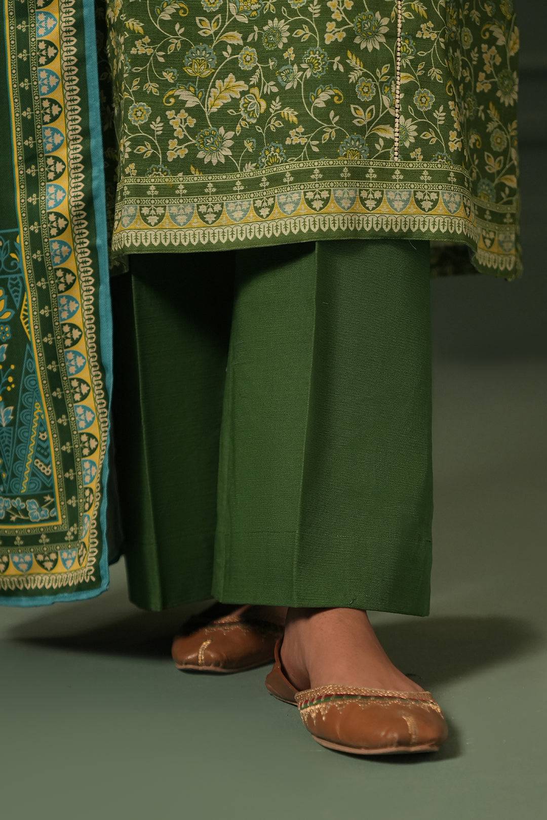 Zellbury | Unstitched 3 Piece Khaddar | Shirt Shalwar Shawl - 0384 by Maria Faisal - Registered Vendor of : Zellbury Women - type : Essential Unstitched - 100% original wedding dresses