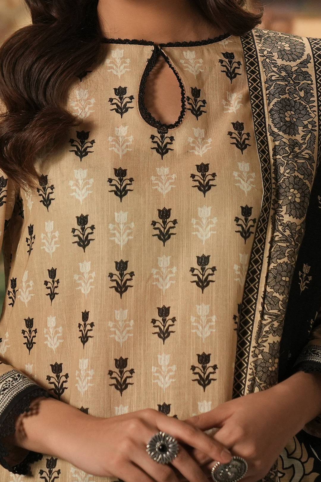 Zellbury | Unstitched 3 Piece Khaddar | Shirt Shalwar Dupatta - 0473 by Maria Faisal - Registered Vendor of : Zellbury Women - type : Essential Unstitched - 100% original wedding dresses