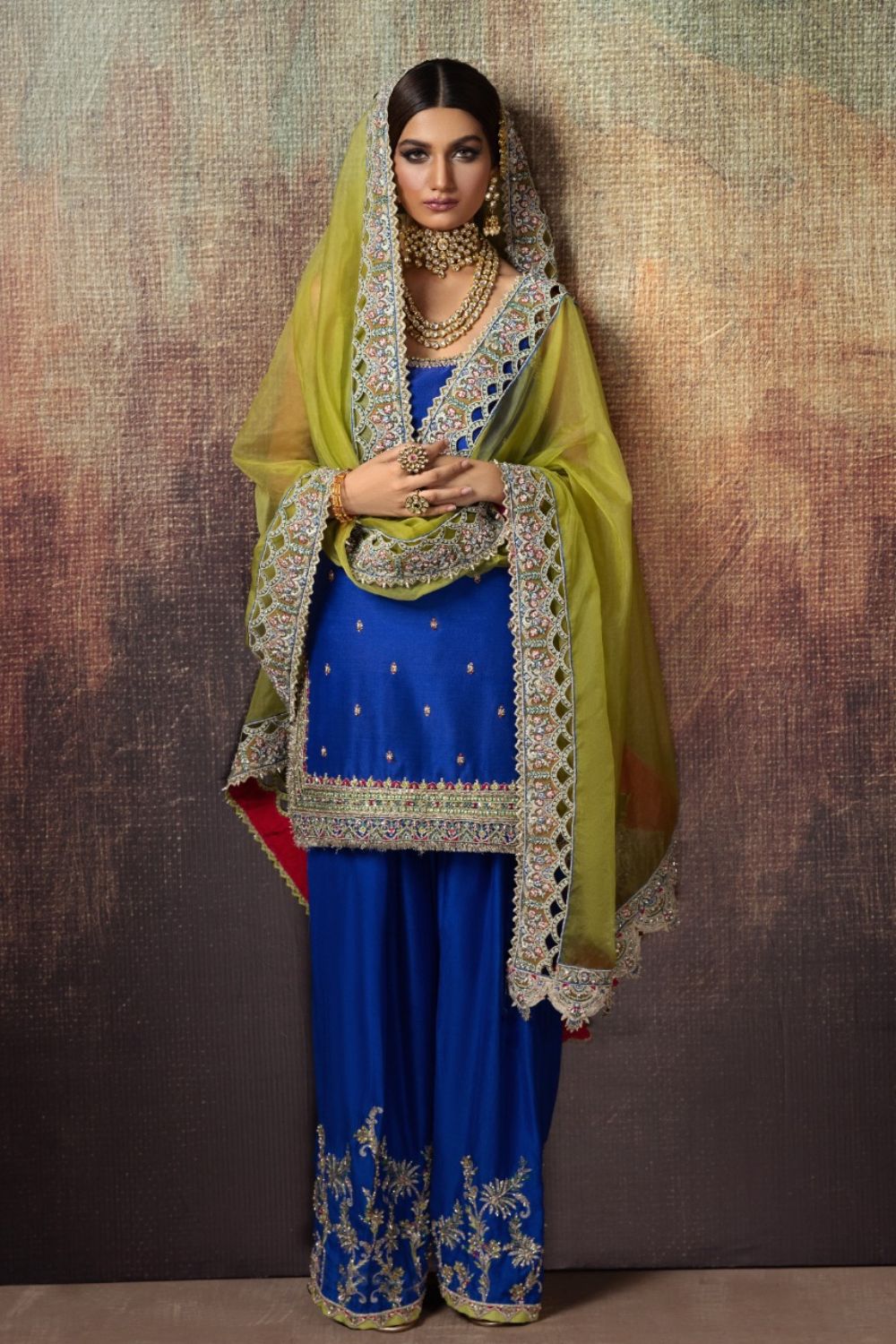 Erum Khan | Begham Jaan Bridal Formals | SABZPARI - Designer Dress with Intricate embroidery and embellishments. Shop elegent wedding dress at Maria Faisal.