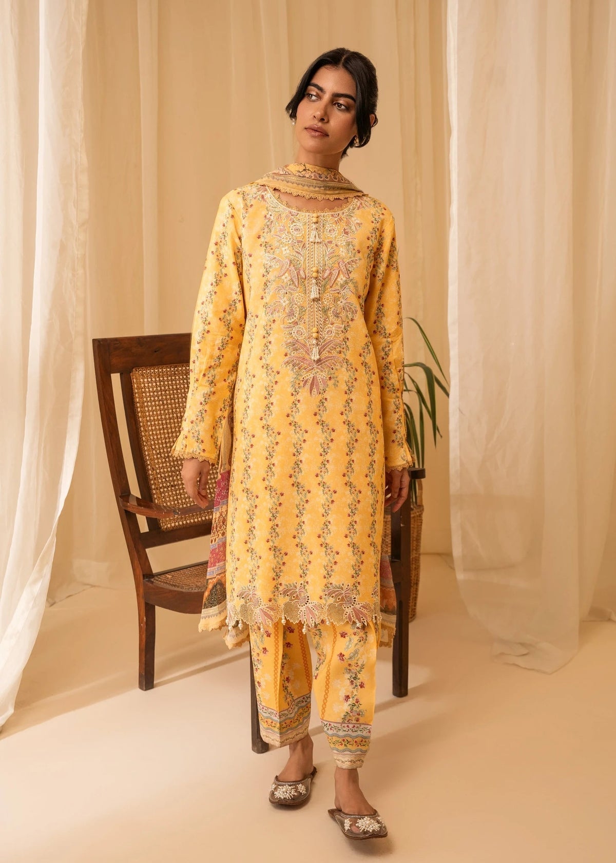 Nureh | Shades of Winter | ALARA (AZ-07) - Ladies Clothes - Maria Faisal