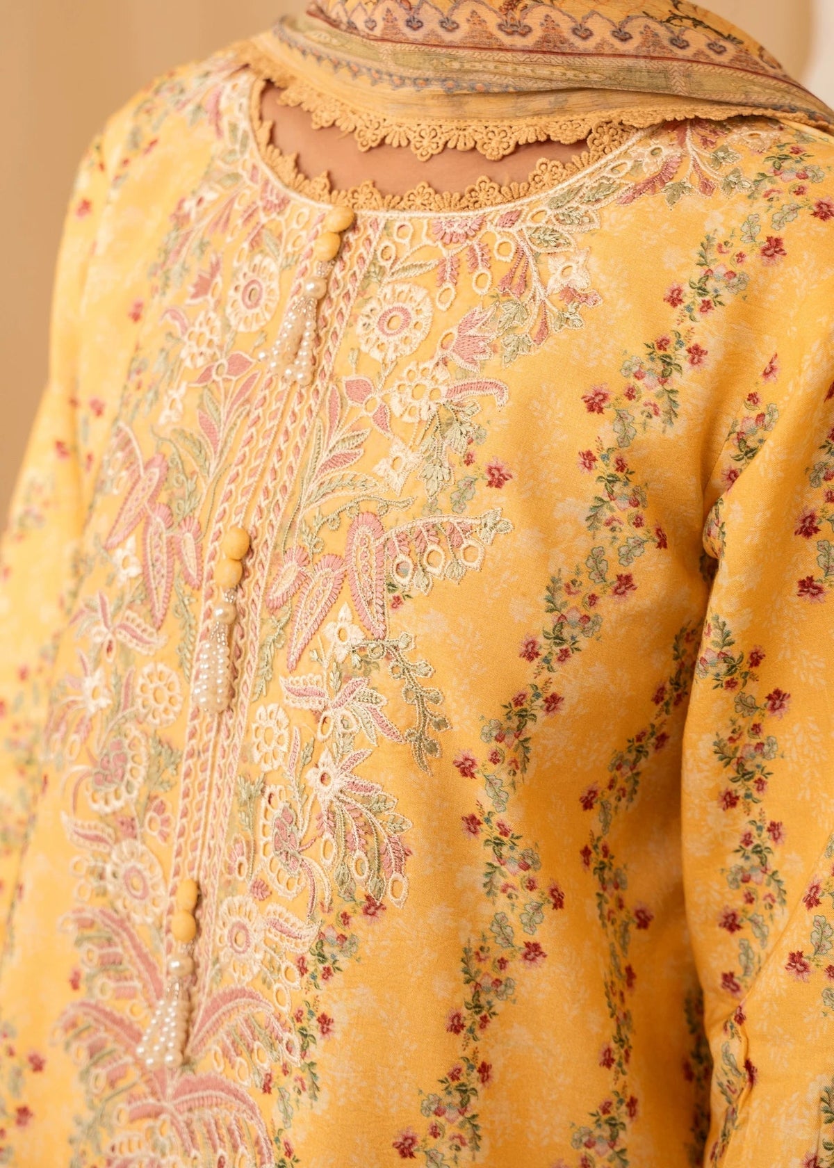 Nureh | Shades of Winter | ALARA (AZ-07) - Ladies Clothes - Maria Faisal
