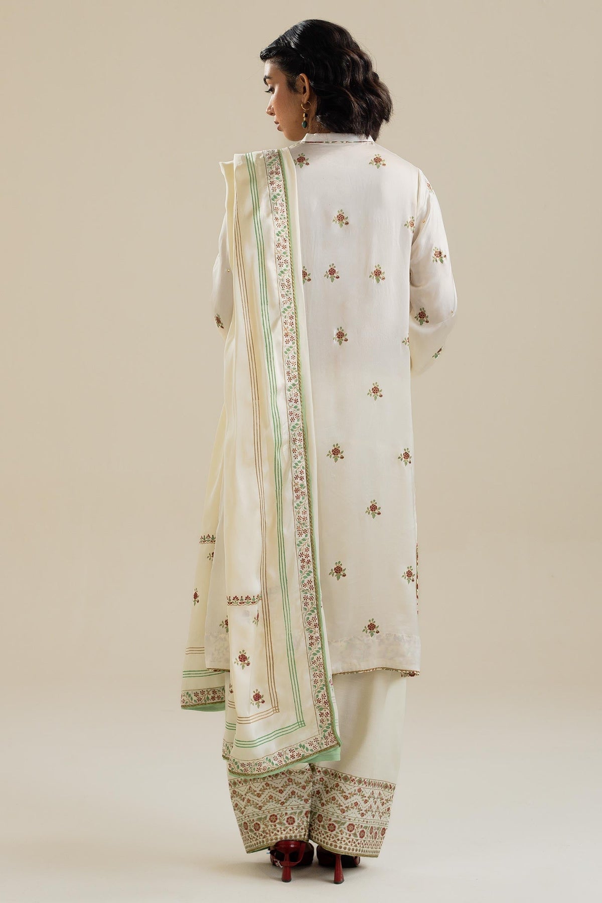 Zara Shahjahan | Handcrafted Suits | ZHC-041 - Ladies Clothes - Maria Faisal