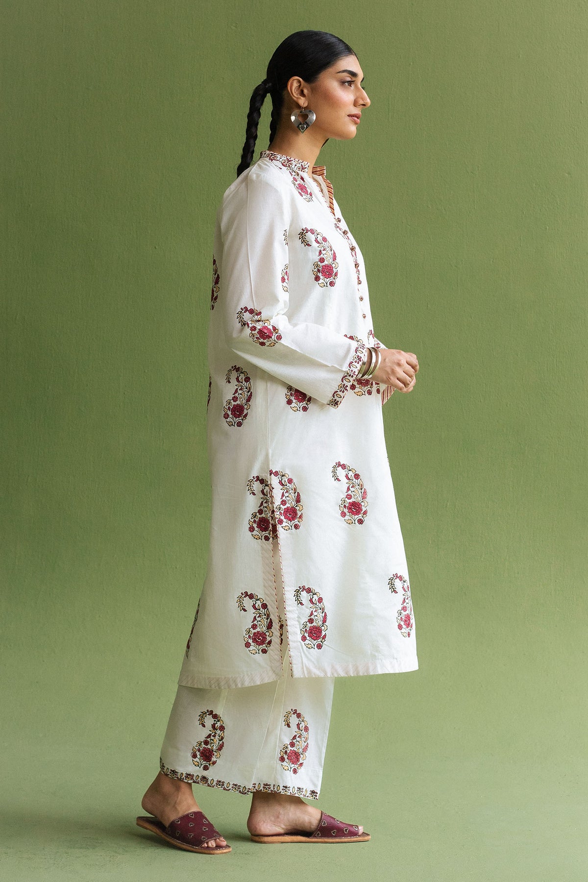 Zara Shahjahan | Handcrafted Suits | ZHC-055 - Ladies Clothes - Maria Faisal