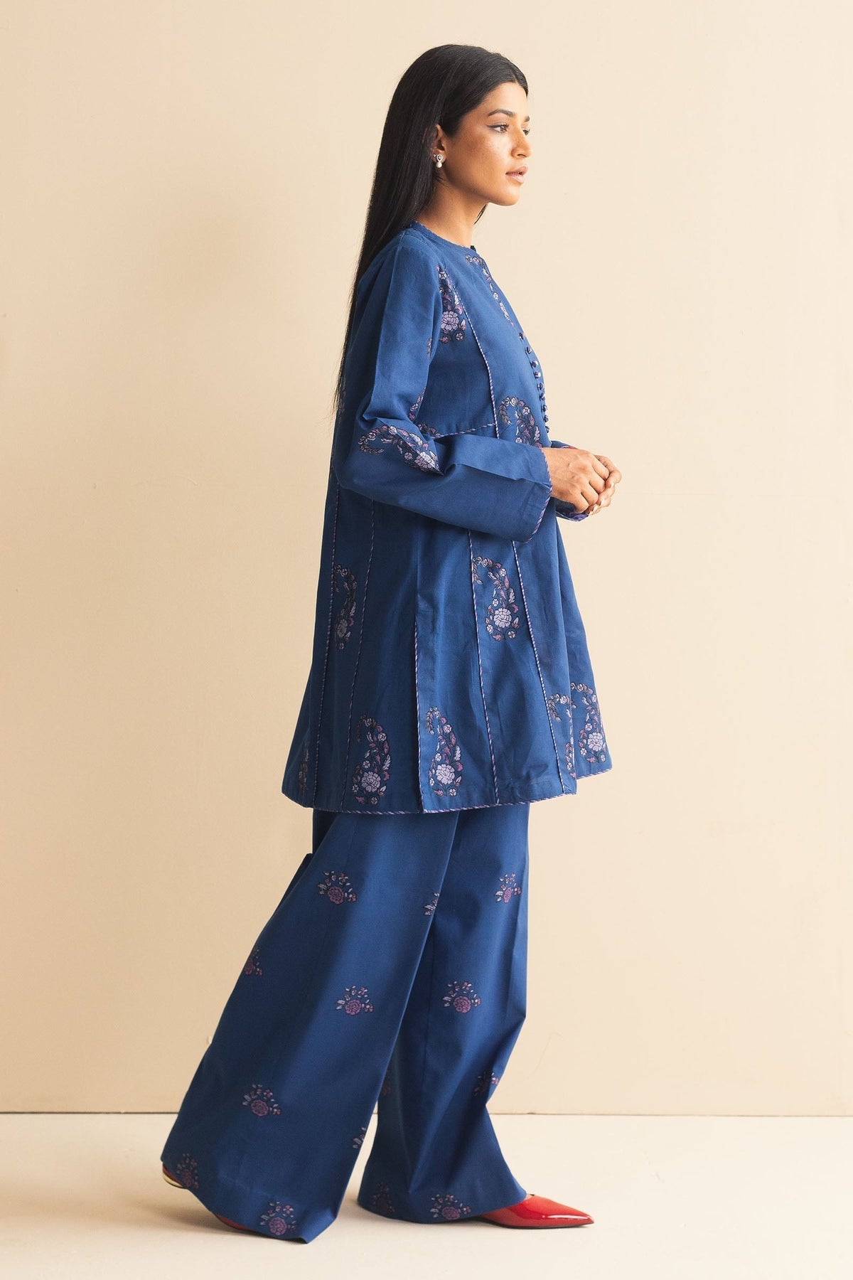 Zara Shahjahan | Handcrafted Suits | ZHC-056 - Ladies Clothes - Maria Faisal