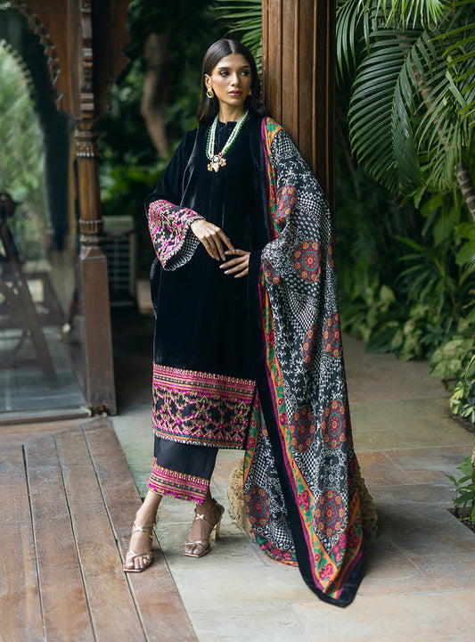 Zainab Chottani | Makhmal Luxe Pret | Ghazaleh - Ladies Clothes - Maria Faisal