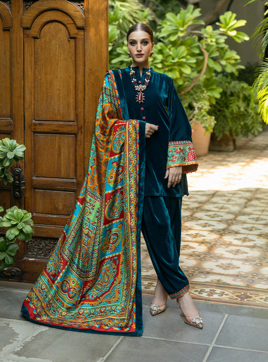 Zainab Chottani | Makhmal Luxe Pret | Avizeh - Ladies Clothes - Maria Faisal