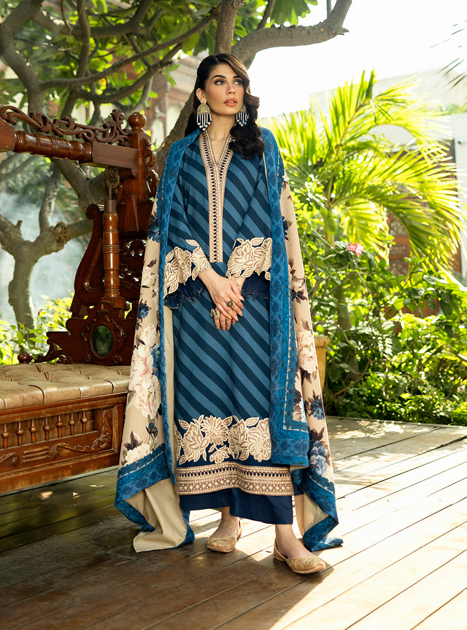 Zainab Chottani | Winter Shawls 24 |  Alayna - Ladies Clothes 