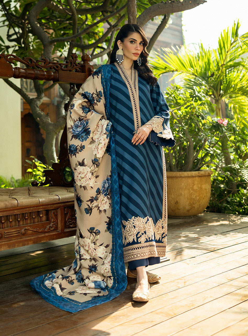 Zainab Chottani | Winter Shawls 24 |  Alayna - Ladies Clothes 