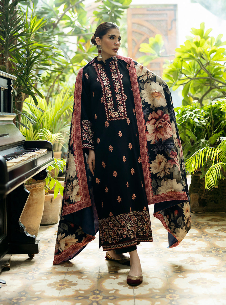 Zainab Chottani | Winter Shawls 24 |  Alaya - Ladies Clothes 