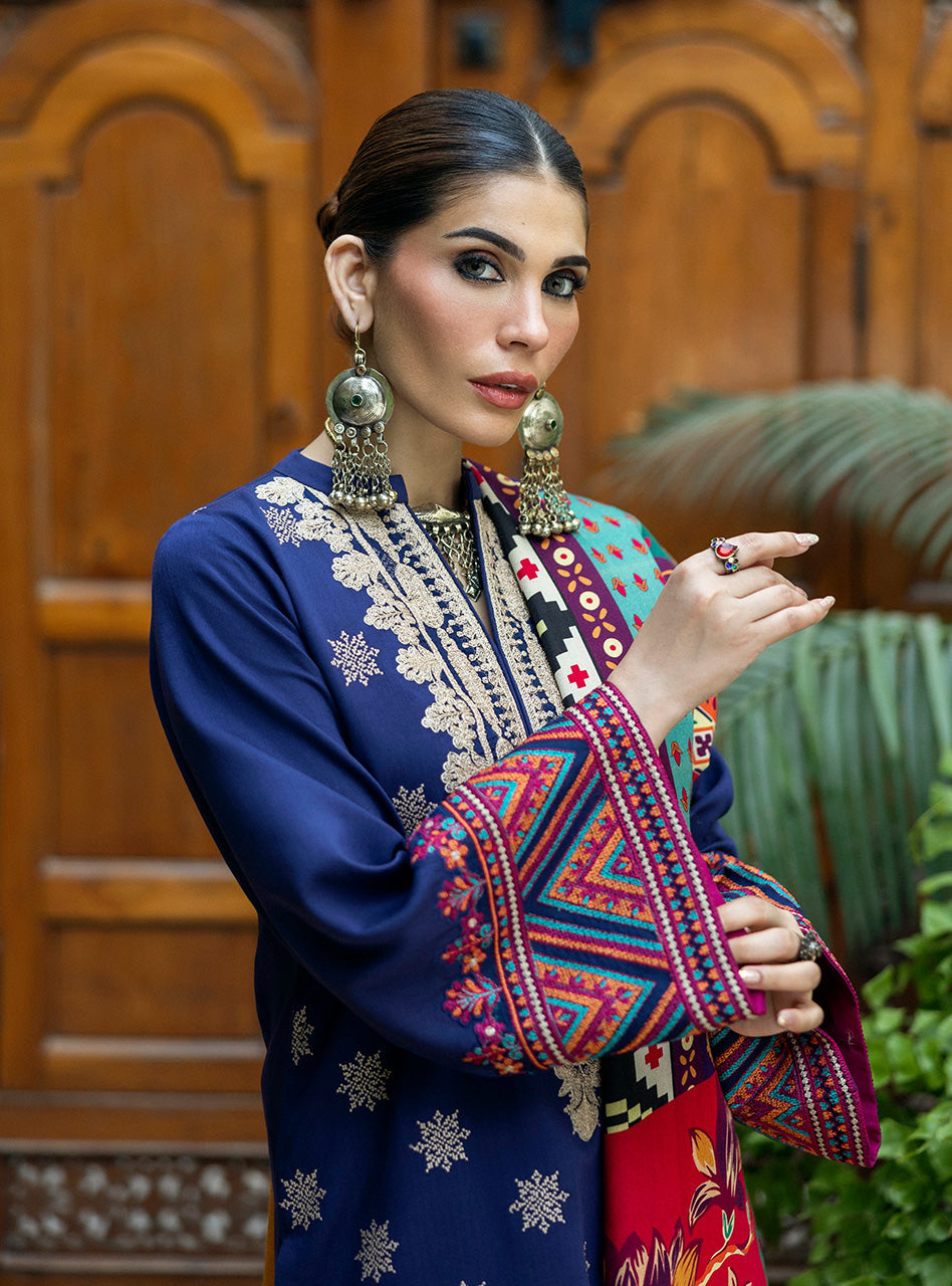 Zainab Chottani | Winter Shawls 24 |Maya - Ladies Clothes 