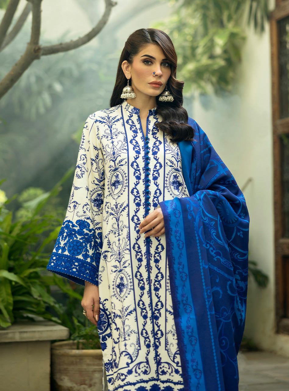 Zainab Chottani | Winter Shawls 24 |  Rania - Ladies Clothes 