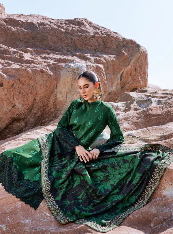 Zainab Chottani | Winter Shawls | Elif