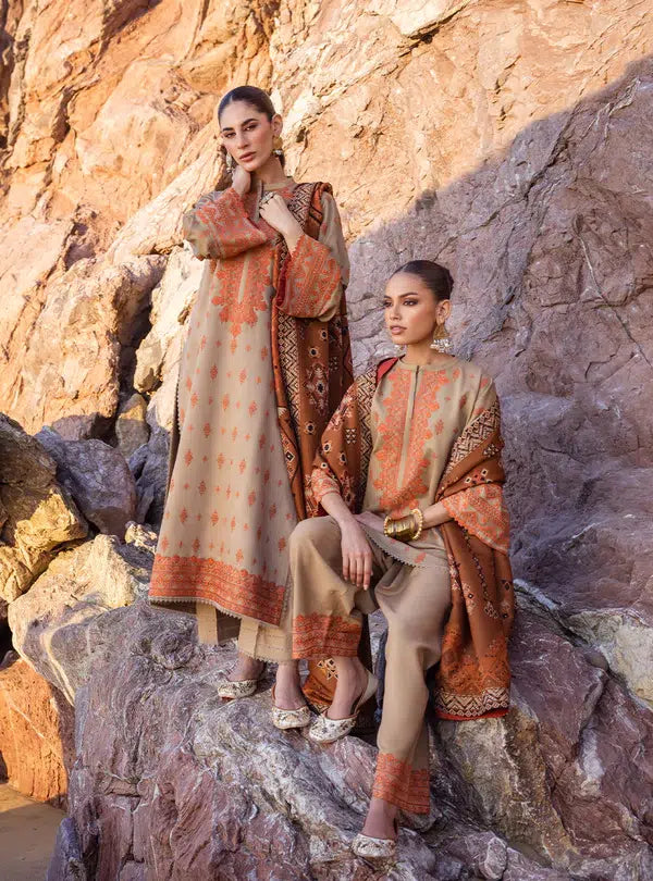 Zainab Chottani | Winter Shawls | Azal