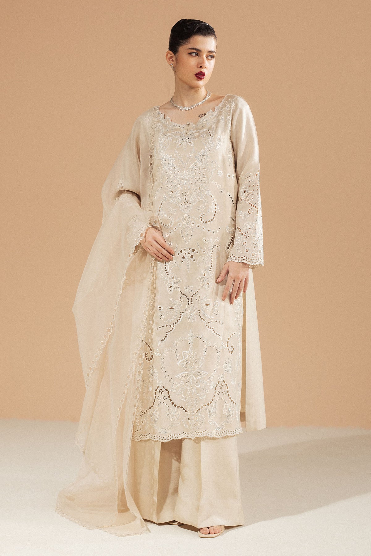 Zara Shahjahan | Festive Wear 25 | ZR25F0101 by Maria Faisal - Registered Vendor of : Zara Shahjahan - type : Ladies Clothes - 100% original wedding dresses
