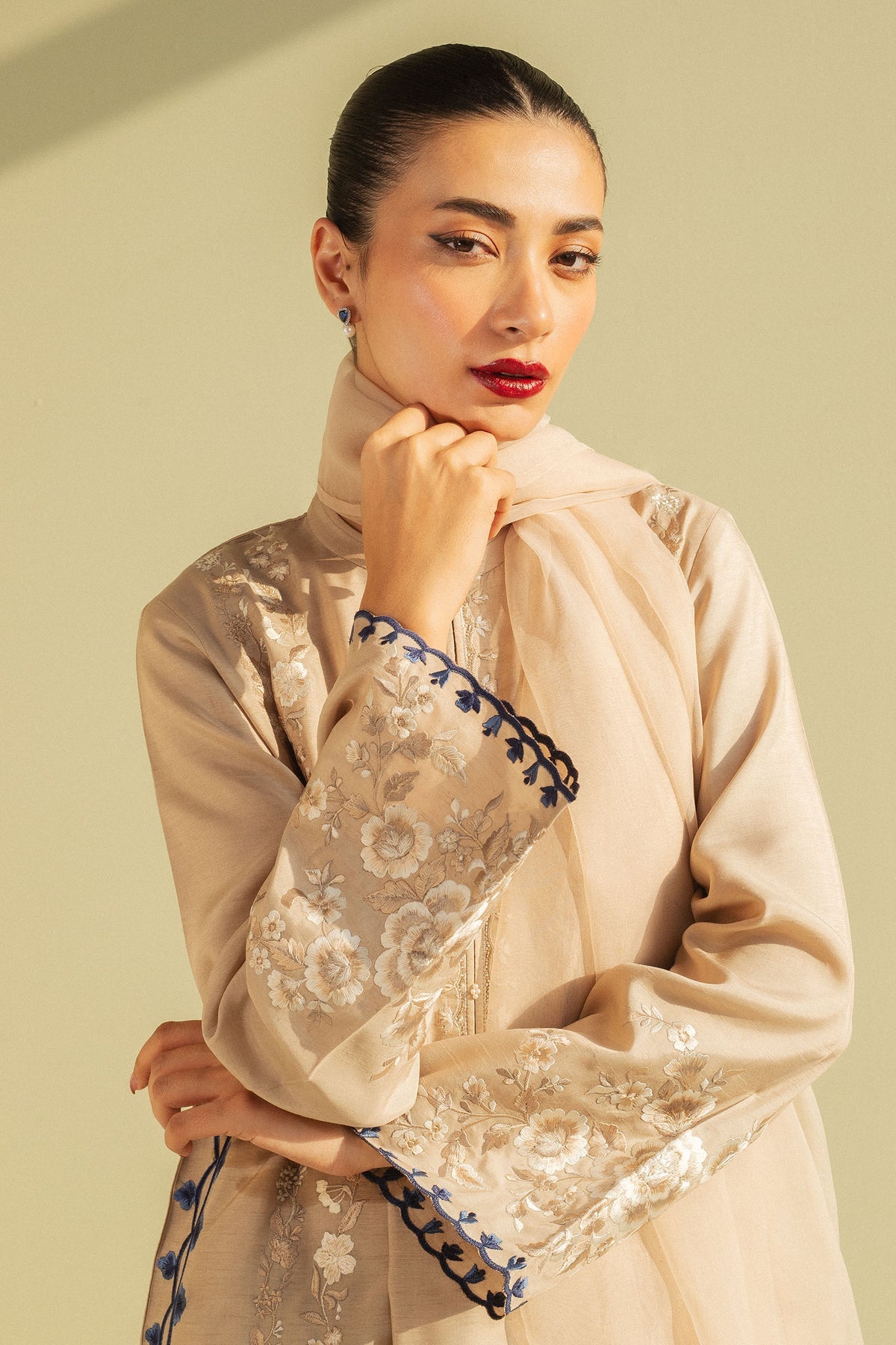 Zara Shahjahan | Festive Wear 25 | ZR25F0212 by Maria Faisal - Registered Vendor of : Zara Shahjahan - type : Ladies Clothes - 100% original wedding dresses