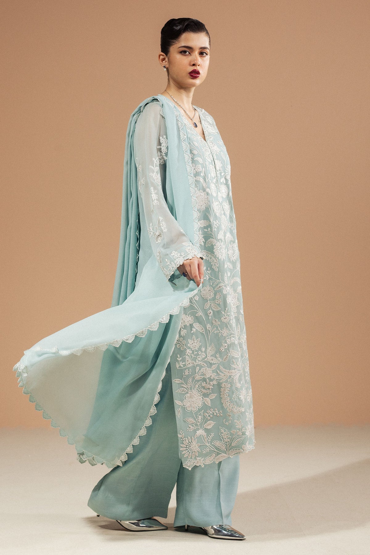 Zara Shahjahan | Festive Wear 25 | ZR25F0230 by Maria Faisal - Registered Vendor of : Zara Shahjahan - type : Ladies Clothes - 100% original wedding dresses