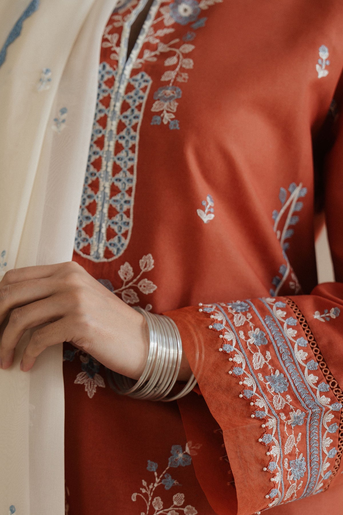 Zara Shahjahan | Pret Wear | CR25P0101 by Maria Faisal - Registered Vendor of : Zara Shahjahan - type : Ladies Clothes - 100% original wedding dresses