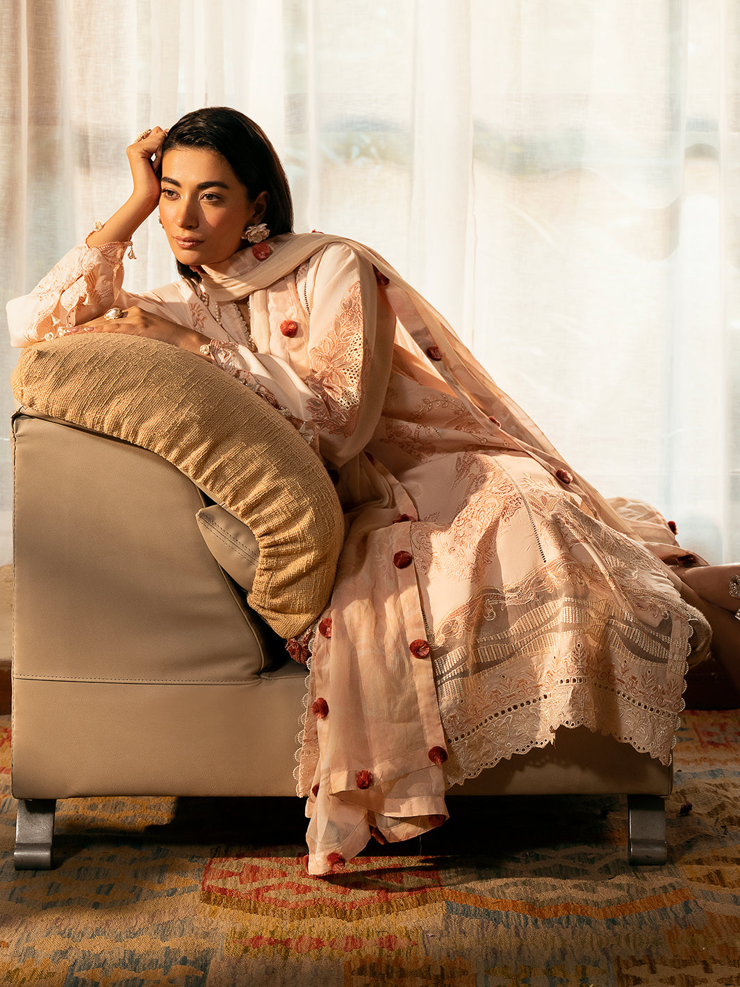 Izel | Dastak Luxury Lawn | AARZOO - Ladies Clothes 