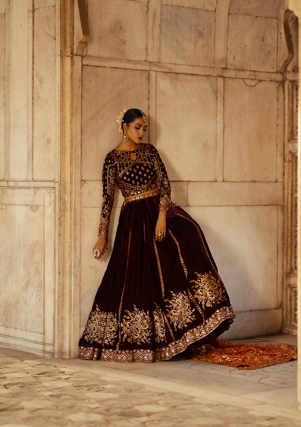 Aik Atelier | Dastoor Velvet 24 | DASTOOR - LOOK 06 - Ladies Clothes - Maria Faisal