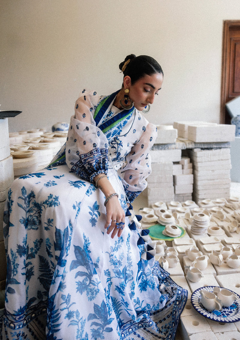 Aik Atelier | lady Aik 26 | Lady Aik - Look B2605 - Luxury Dress - available at Maria Faisal in UK and USA.