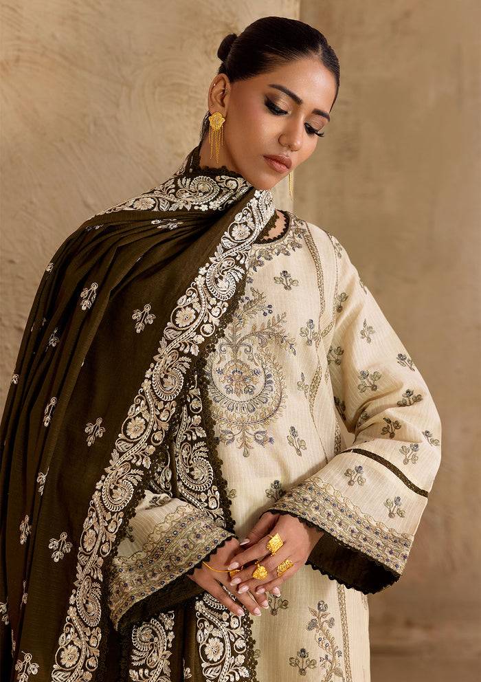 Aik Atelier | RTW 25 | LOOK 02 by Maria Faisal - Registered Vendor of : Aik Atelier - type : Ladies Clothes - 100% original wedding dresses