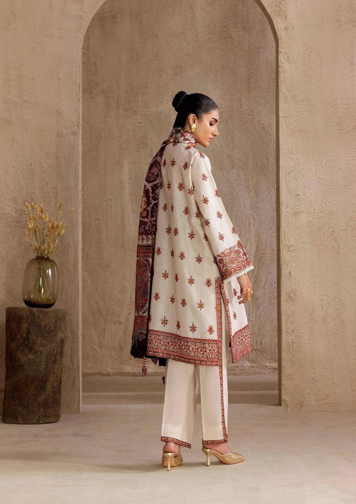 Aik Atelier | RTW 25 | LOOK 04 by Maria Faisal - Registered Vendor of : Aik Atelier - type : Ladies Clothes - 100% original wedding dresses