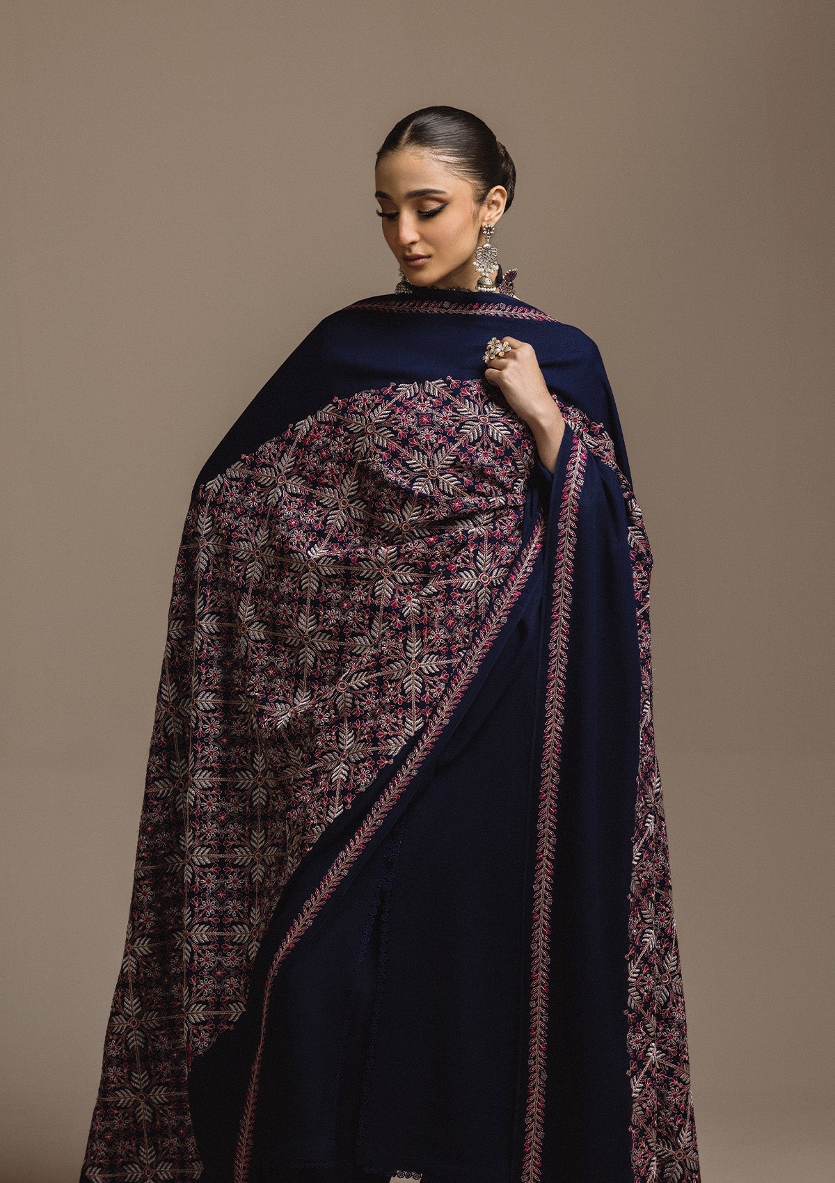 Aik Atelier | Aik Roz Karandi 25 | LOOK 01 - Luxury Dress - available at Maria Faisal in UK and USA.