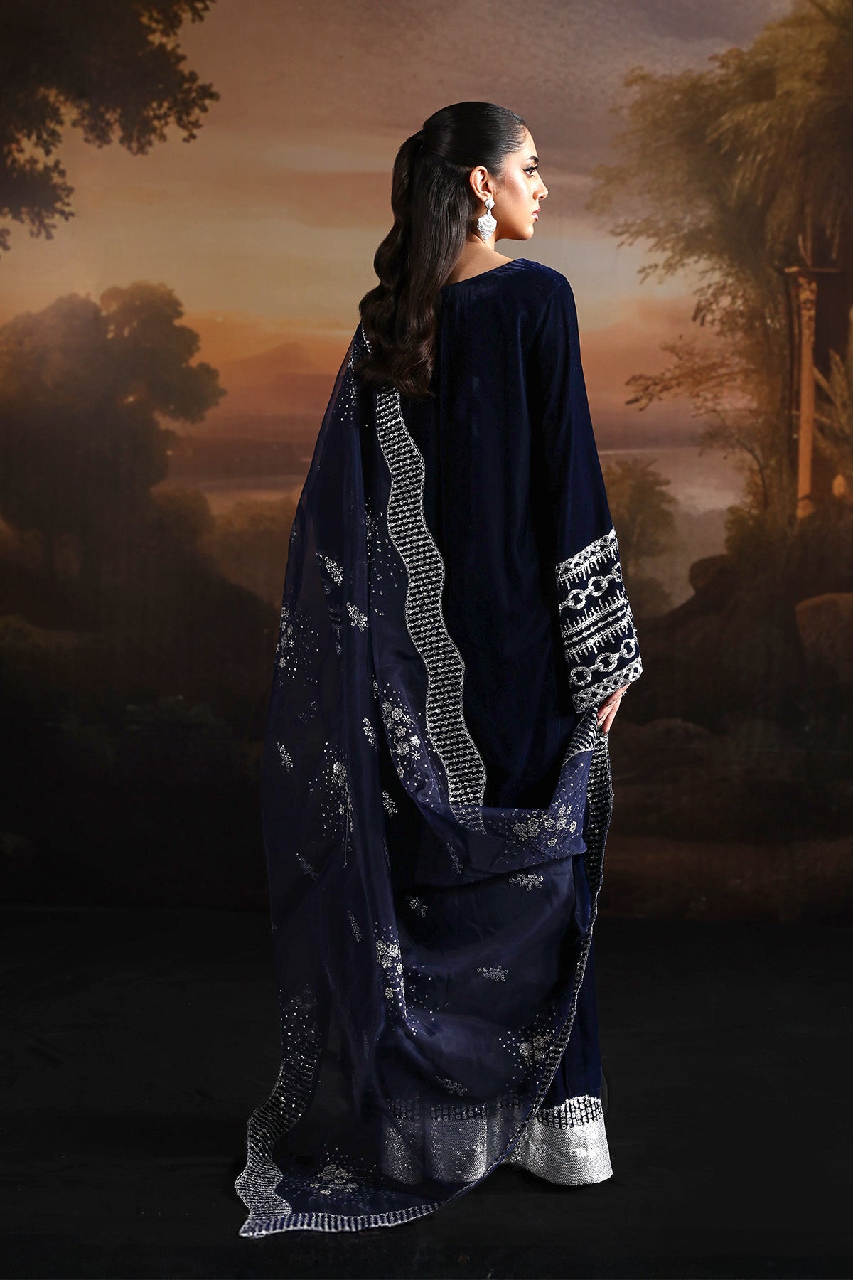 Alizeh | Lamour 25 | AF-VLT-2208-Velvetine - Formal Wear - available at Maria Faisal in UK and USA