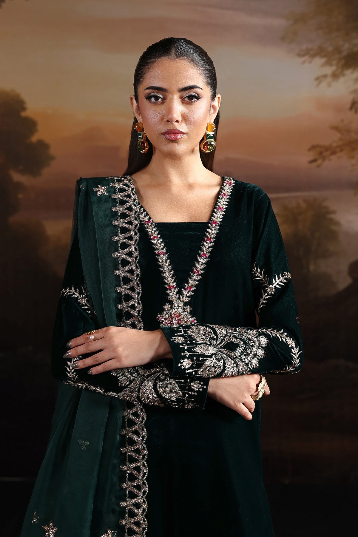 Alizeh | Lamour 25 | AF-VLT-2210-Vinni - Formal Wear - available at Maria Faisal in UK and USA