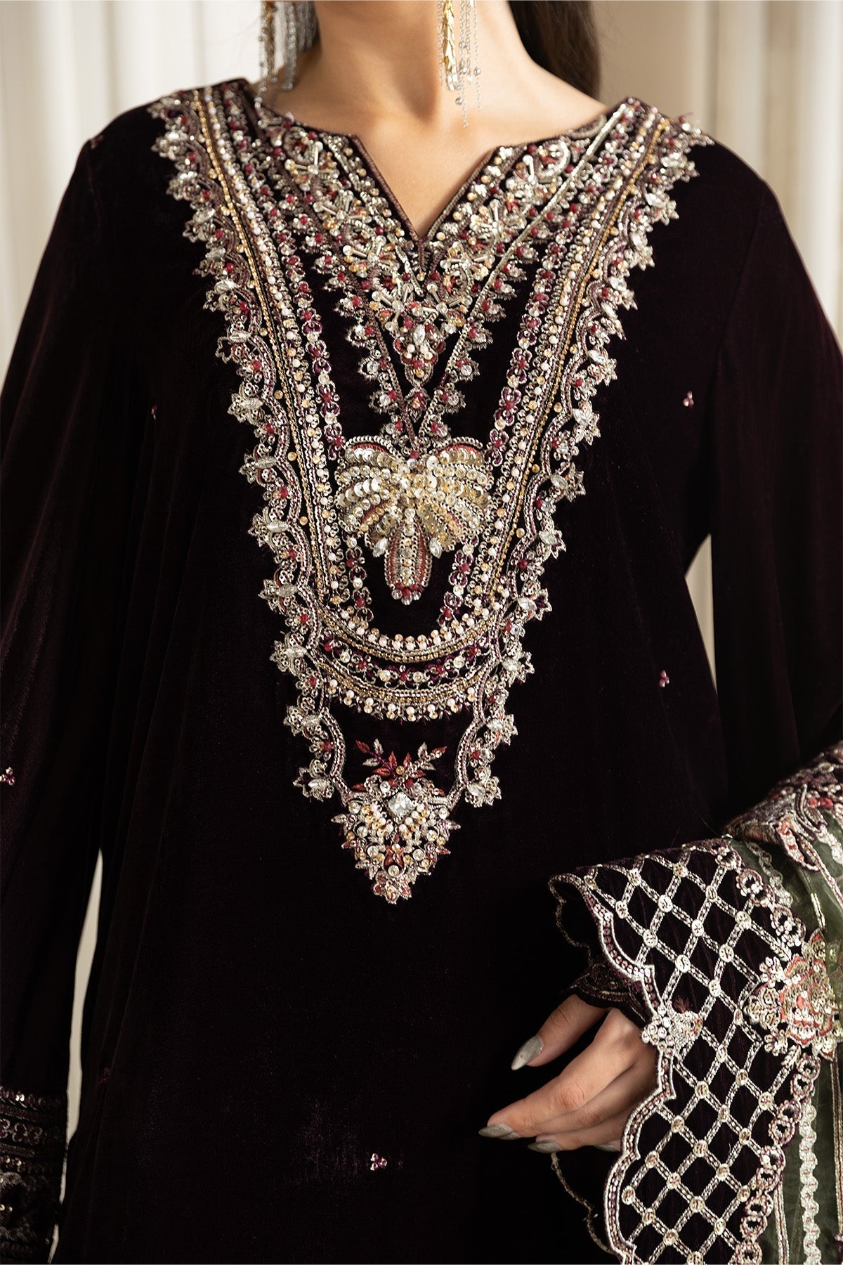 Alizeh | Lamour 25 | AF-VLT-2213-Vanya - Formal Wear - available at Maria Faisal in UK and USA