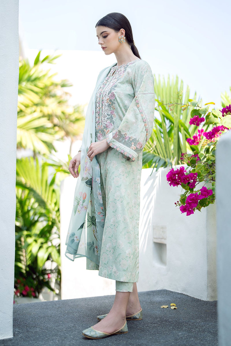 Baroque | Lawn Collection 24 | UF-550 - Waniyas