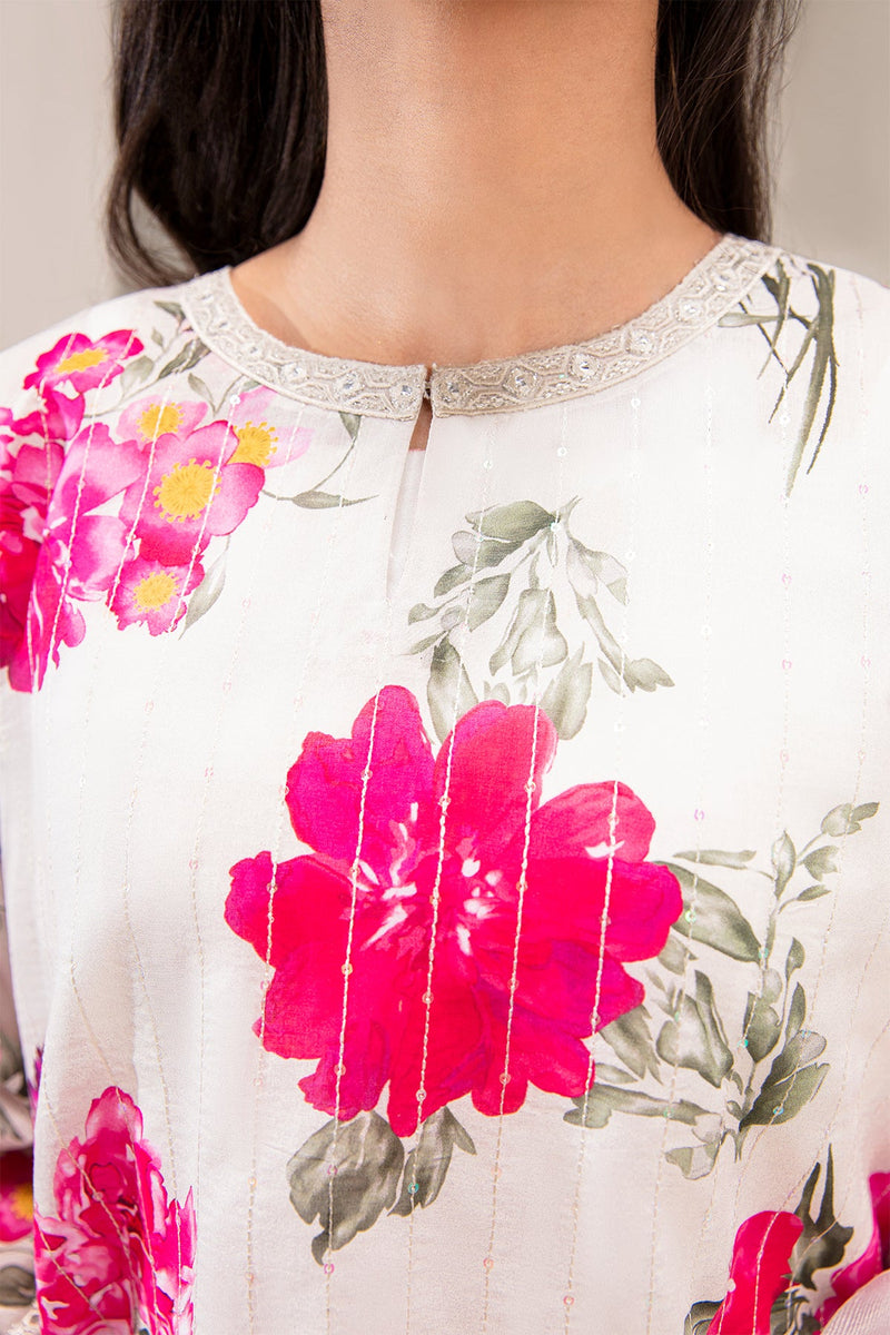 Baroque | Lawn Collection 24 | UF-347 - Waniyas