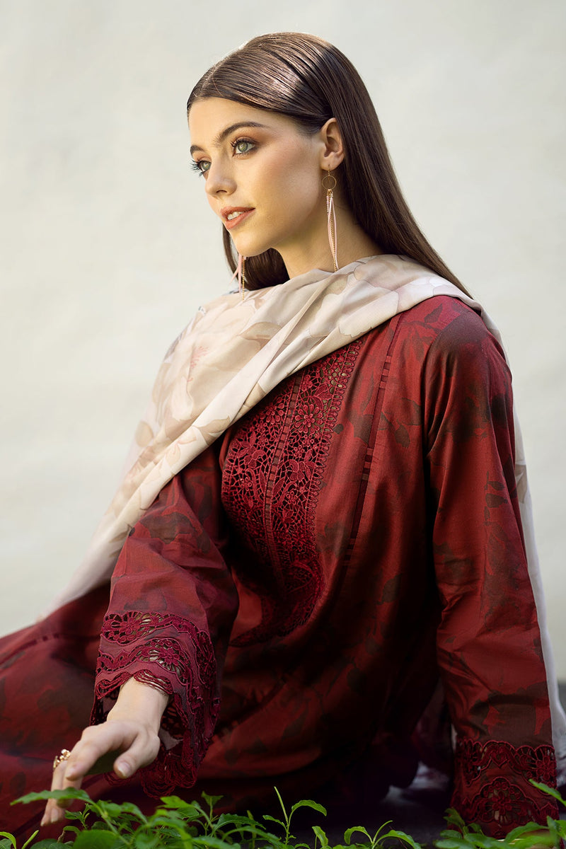 Baroque | Lawn Collection 24 | UF-545 - Waniyas