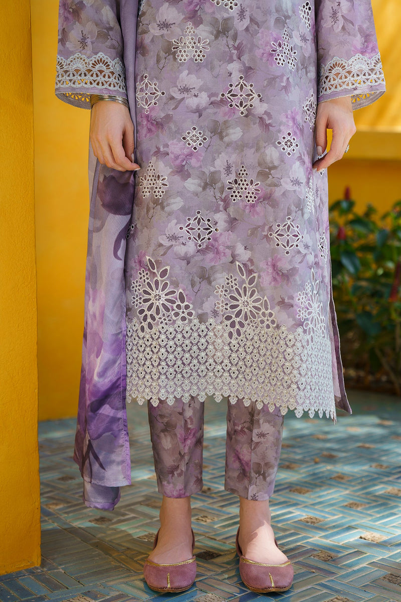 Baroque | Lawn Collection 24 | UF-579 - Waniyas