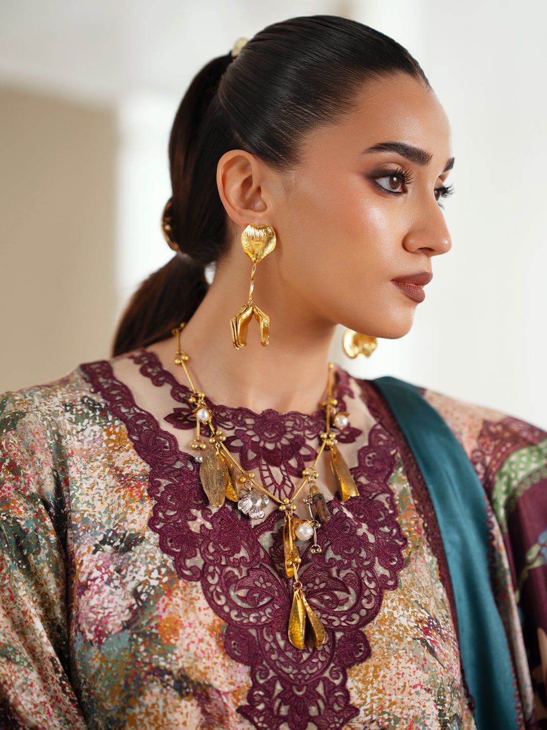 Bin Ilyas | Eres Bonita Viscose 25 | 1104 - B - is Light Skin dress from Bin Ilyas - Ladies Clothes - Maria Faisal