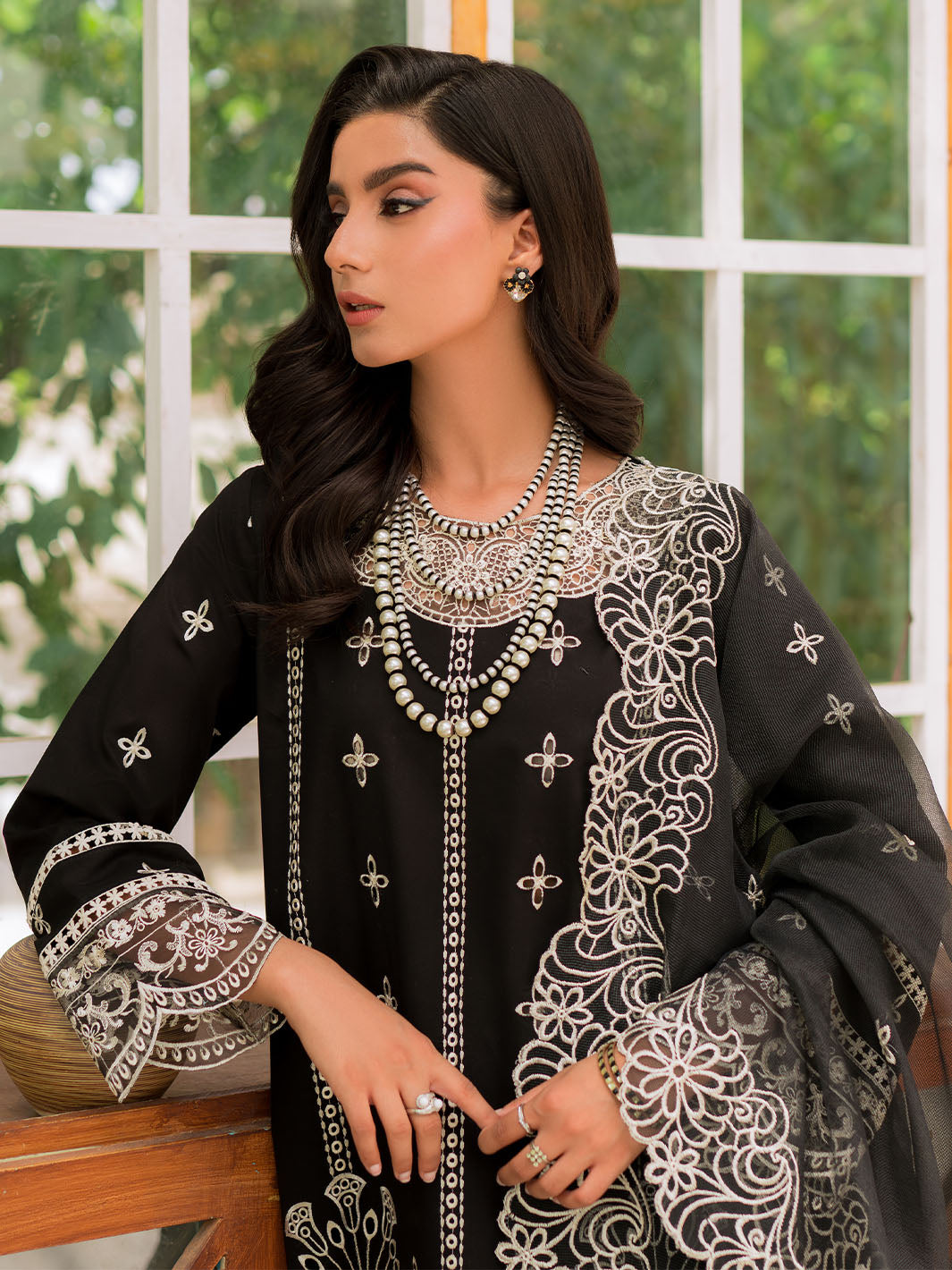 Mahnur | Bella Lawn 24 | BL - 10 - Ladies Clothes 