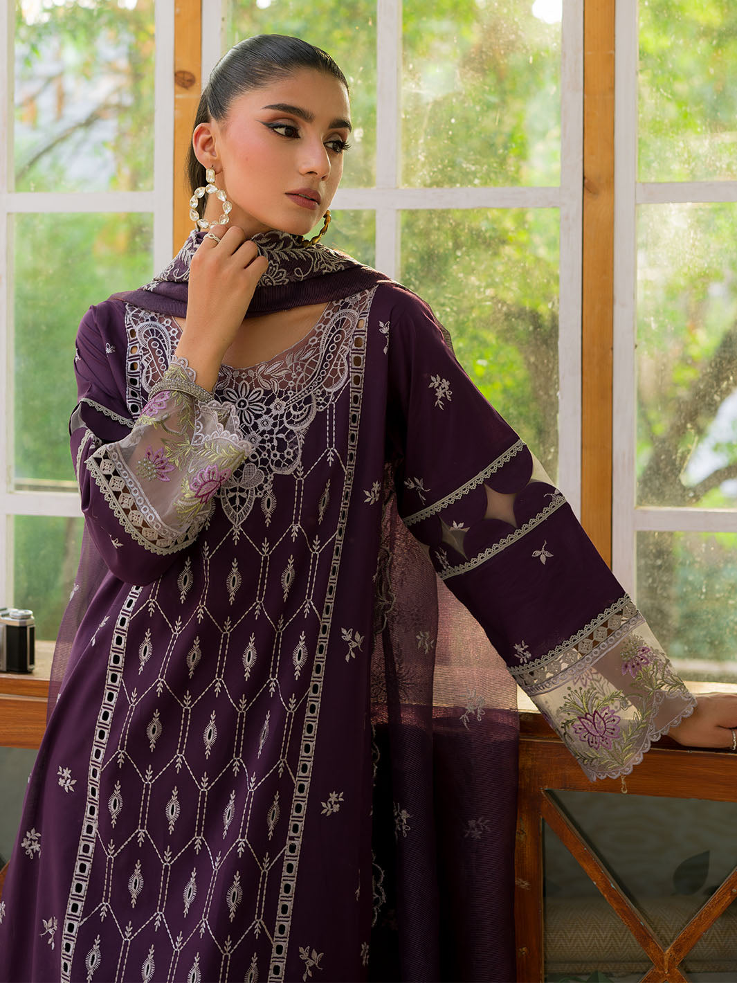 Mahnur | Bella Lawn 24 | BL - 11 - Ladies Clothes 